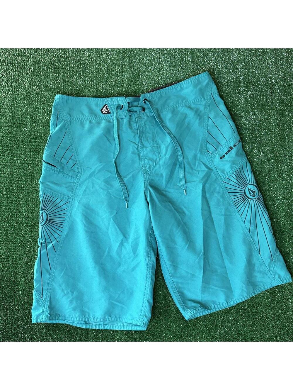 vtg y2k Volcom Mens Turquoise Boardshorts with graphic side details